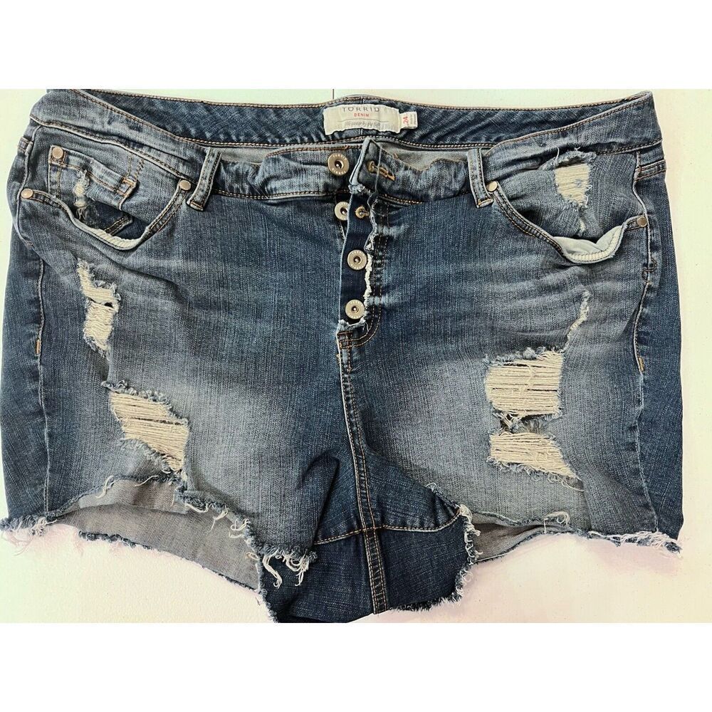 Torrid Women's Shorts‎ Distressed Cut Off Denim Button Fly Jeans Blue Sz. 24